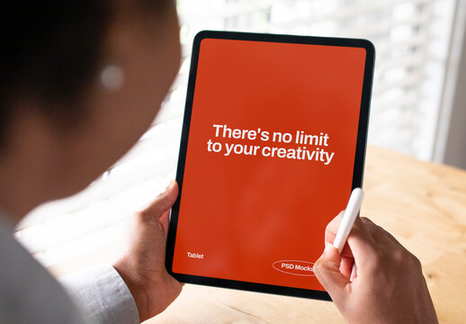 Tablet Mockup With Creativity Message PSD