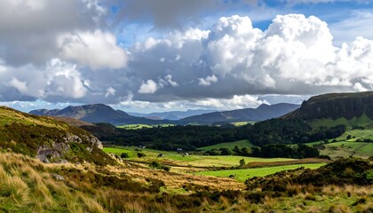 Fototapeta premium A serene landscape with rolling hills and cloudy skies