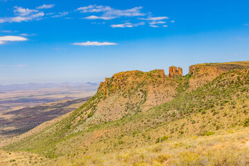 Fototapeta premium View of arid mountain landscape in Graaff-Reinet