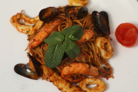 Plat de fruits de mer au restaurant