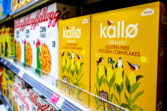Boxes of Kallo Organic Glutem Free Golden Cornflakes Breakfast Cereal