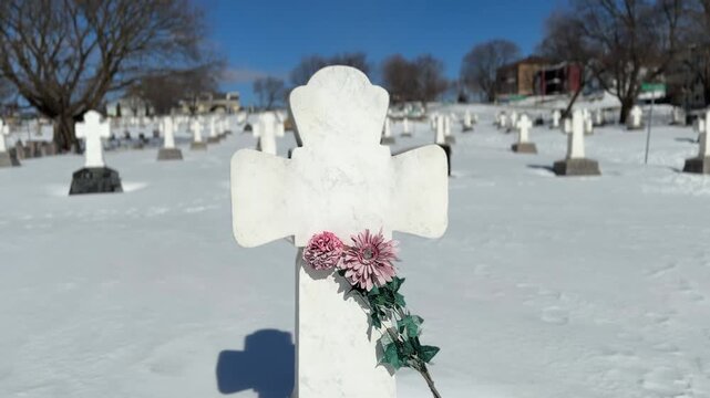 un cimeti&egrave;re en hiver, Qu&eacute;bec, Canada