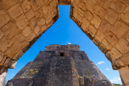 Magician pyramid with Mayan roof architecture, Uxmal, Yucatan, Mexico.