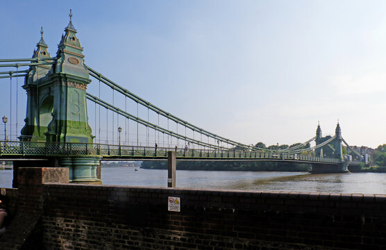 Hammersmith Bridge, London