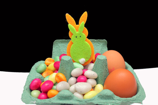 des &oelig;ufs &agrave; la coque et des &oelig;ufs pour la gourmandise