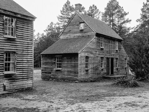 Batsto Village Historic Wooden House in Winter | New Jersey