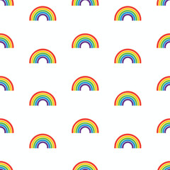 Obraz premium A seamless pattern of stylized, colorful rainbows against a white background