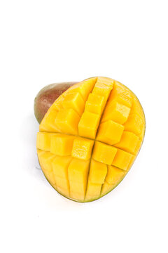 Fresh Kate Mango from Panzhihua Sichuan Province China Cut in Grid Pattern