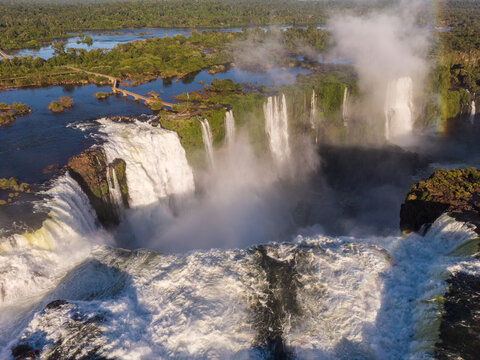 Beautiful view to Igua&ccedil;u waterfalls between Brazil and Argentina