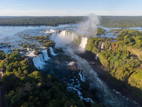 Beautiful view to Igua&ccedil;u waterfalls between Brazil and Argentina