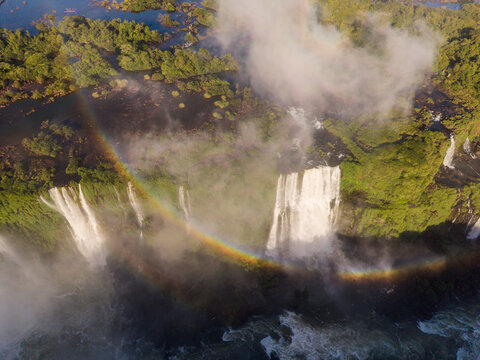 Beautiful view to Igua&ccedil;u waterfalls between Brazil and Argentina
