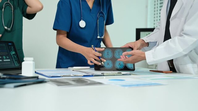 Meeting team of doctor and medical staff Consultation about the treatment of heart disease, pneumonia, gastrointestinal and stomach diseases.