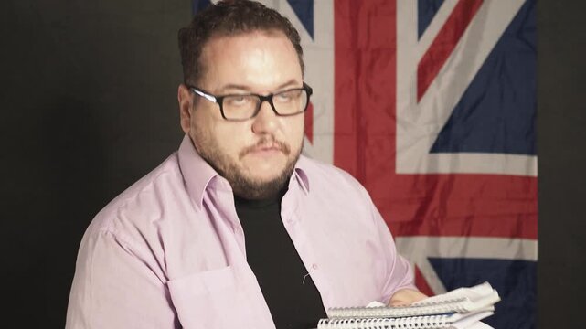 A man swears and argues with his interlocutor