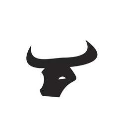 Fototapeta premium Stylized Bull Head Logo Silhouette Icon. Minimalist Black and White Vector Design with Strong Horns.