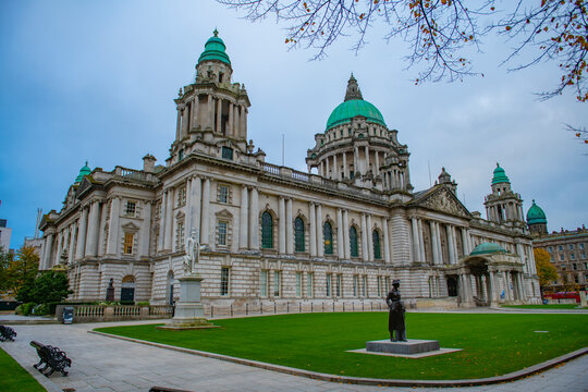 Belfast City Hall was built in 1906 with Baroque Revival style, is located at Donegall Square in historic city centre Belfast, Northern Ireland, UK.  
