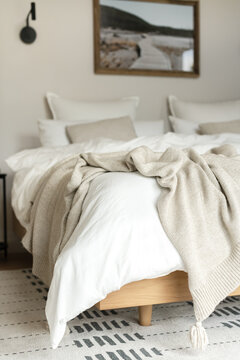 A modern interior of a bedroom in a getaway cabin.