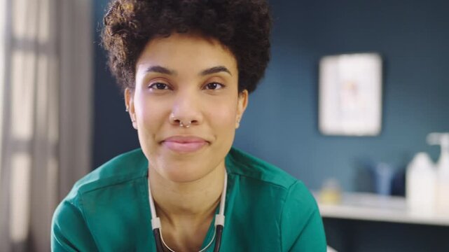 A hair stylist discusses methods for maintaining healthy hair. She explains common mistakes and offers simple solutions to improve hair care routines. Viewers learn practical advice for their hair.