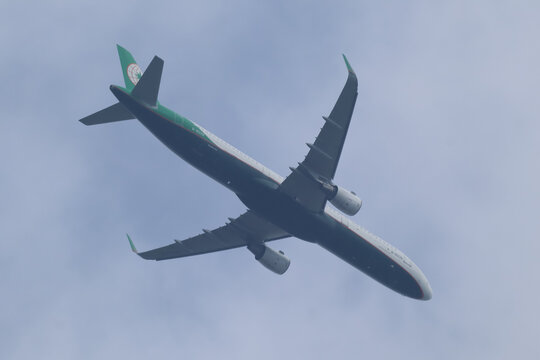  B-16226  Airbus A321 of EvaAir
