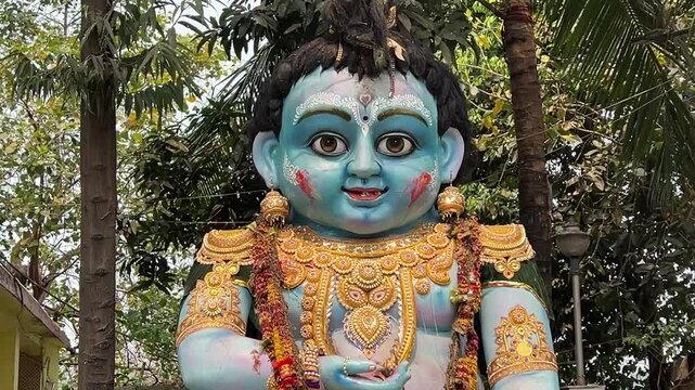 A beautiful statue of Bal Gopal