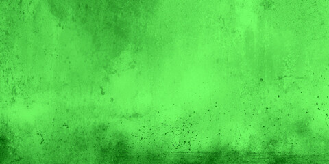 Obraz premium Abstract green grunge texture background featuring a smooth gradient blend with distressed wall details.
