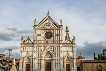 Fototapeta premium Basilica of Santa Croce with its marble facade on a sunny day in the city of Florence Italy