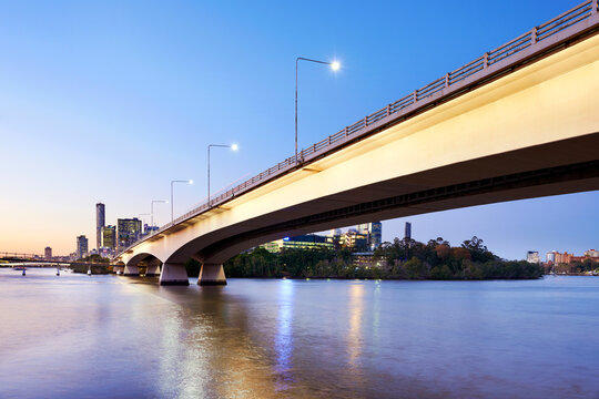Captain Cook Bridge - Brisbane