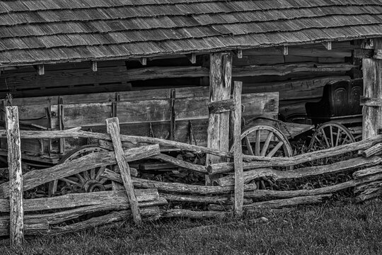 Barn in the Mountain Farm Museum in the Smoky Mountains National Park, USA