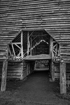Barn in the Mountain Farm Museum in the Smoky Mountains National Park, USA