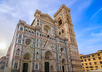 Fototapeta premium Ornate marble facade of the famous Duomo Cathedral in Florence, Italy