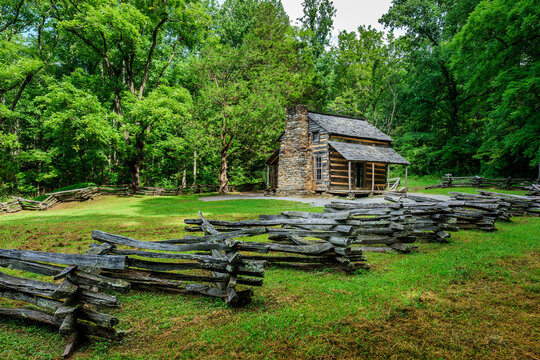 Explore Historic John Oliver Log Cabin in Cades Cove, Great Smoky Mountains National Park, Tennessee, USA