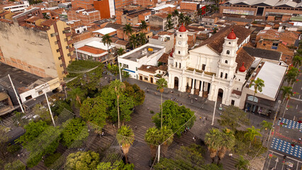 Fototapeta premium Envigado, Antioquia - Colombia. February 8, 2026. It is the most representative church in the municipality, a Renaissance work in the Greco-Roman style.