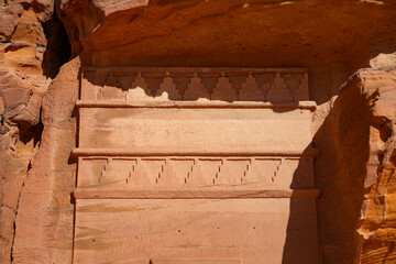 Intricate Nabataean step-motif carvings on a tomb facade at Jabal AlAhmar in Hegra, AlUla, Saudi Arabia © Alexandre ROSA