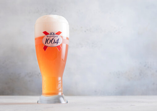 1664 Beer Images – Browse 295 Stock Photos, Vectors, and Video
