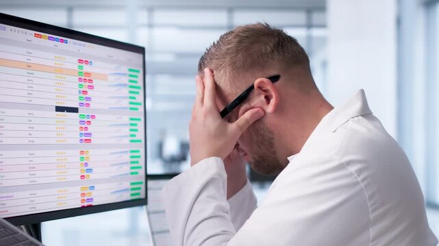 Doctor Struggles With Hospital Computer