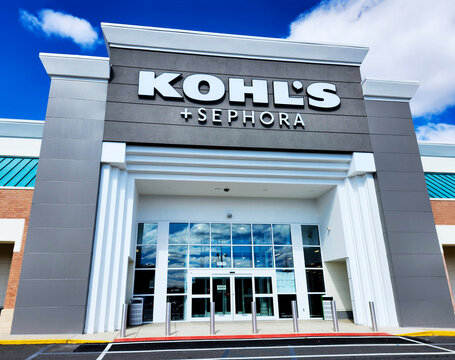 Kohl's Department Store Building, VA, USA