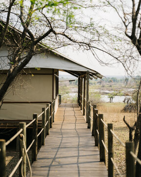 safari lodge