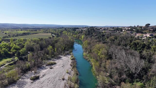 site du pont du diable entre Aniane et Saint-Jean-de-Fos dans le d&eacute;partement de l'h&eacute;rault (34150) en r&eacute;gion Occitanie.