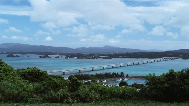 古宇里大橋