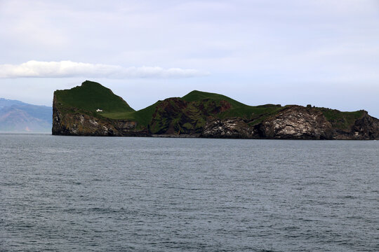 Insel Ellidaey im Vestmannaeyjar-Archipel, Iceland