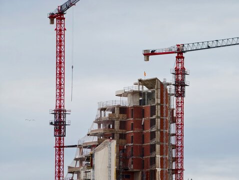 City Growth Visuals, Urban Skyline Transformation Underway, Skyline Altered By Cranes And New Structures