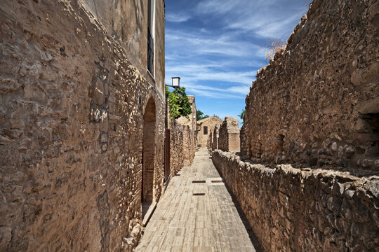 Rocca San Giovanni, Chieti, Abruzzo, Italy: narrow alley in the ancient stone walls and medieval fortifications in the historic village center.