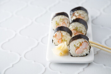 Maki sushi with shrimps © marysckin