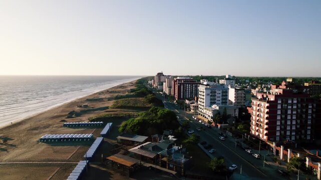Sunrise on the beach of San Clemente del Tuy&uacute;, Buenos Aires, Argentina