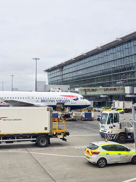 Airplanes on the tarmac at the Heathrow Airport in London England UK