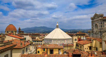 Fototapeta premium Florence skyline with the Duomo Cathedral and the Baptistery, Tuscany, Italy