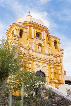Arquitectura colonial del Museo del Obispado en Monterrey, M&eacute;xico