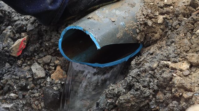 water pipe 150 mm PVC type is broken by  impact load