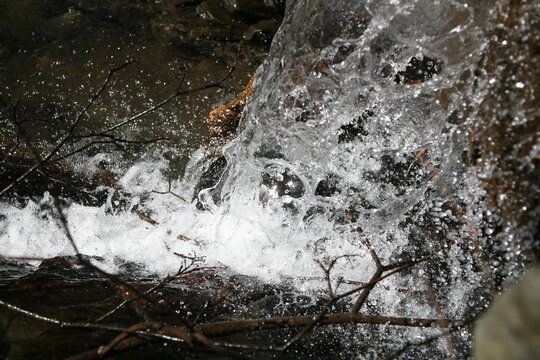 Water Falling Emag