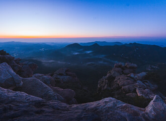 Fototapeta premium Panorámica del amanecer en el Garbí (Sierra Calderona - Valencia)
