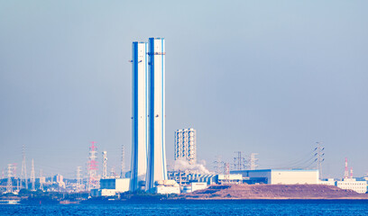 火力発電所　【 化石燃料 による 発電 の イメージ 】